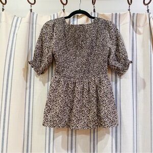 Peplum floral blouse 💐